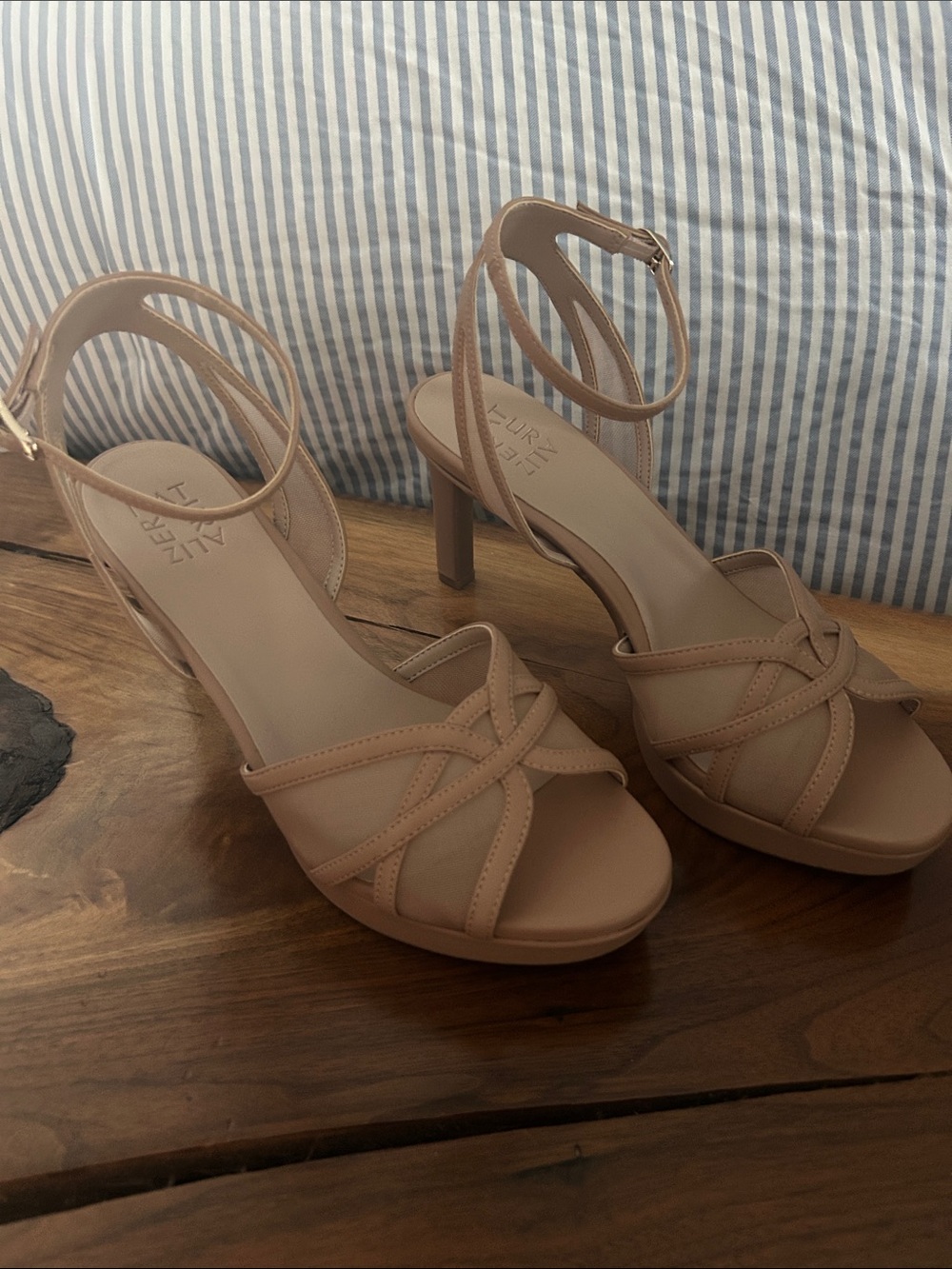 Naturalizer Adara dress sandal - NWOT